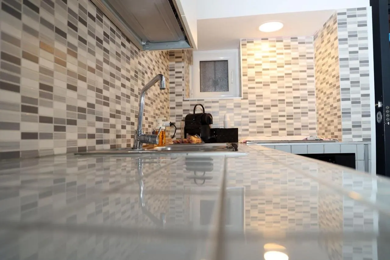 Apartment “Ovascio Street” Neapolitan Home Italy